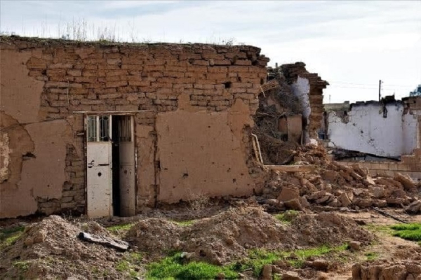 Damage to houses in Talla and Dashisha villages outside Tel Tamr in North and East Syria caused by Turkish artillery on 12 February 2021. (Image: Vedeng)